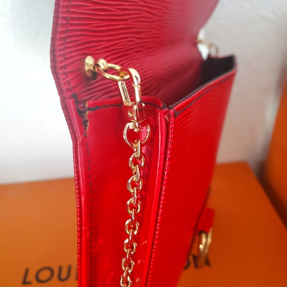 SOLD - Picture 9 of 12